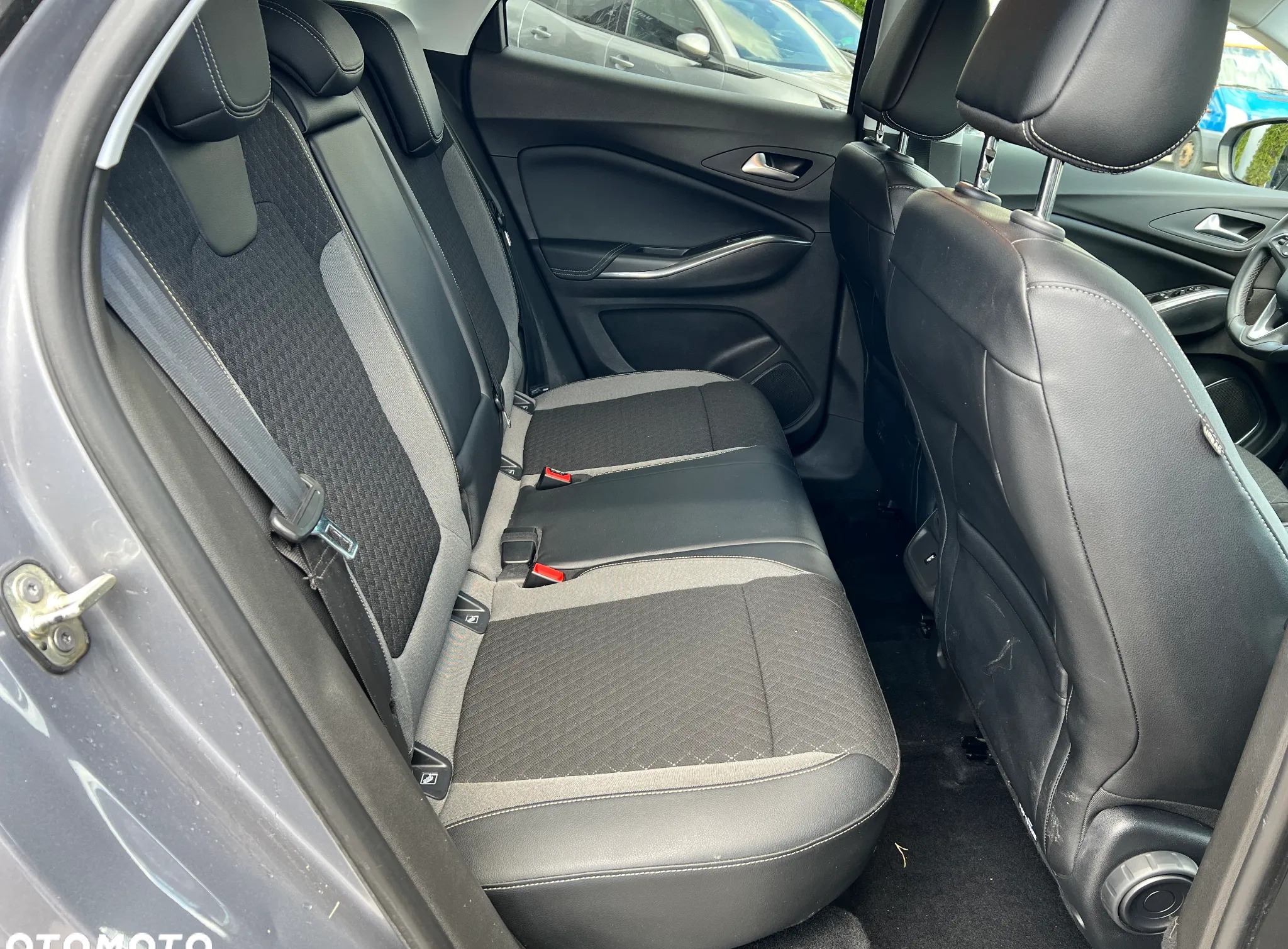 Opel Grandland X cena 66800 przebieg: 132701, rok produkcji 2017 z Piotrków Kujawski małe 379